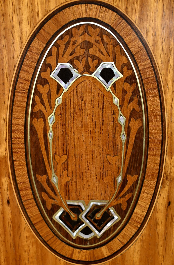 Small Library Cabinet in Blond Mahogany, Art Deco – 1940