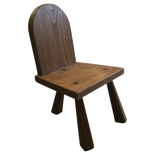 Small tripod chair