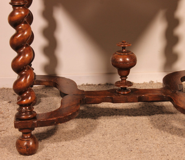 Louis XIII Table In Walnut -17th Century