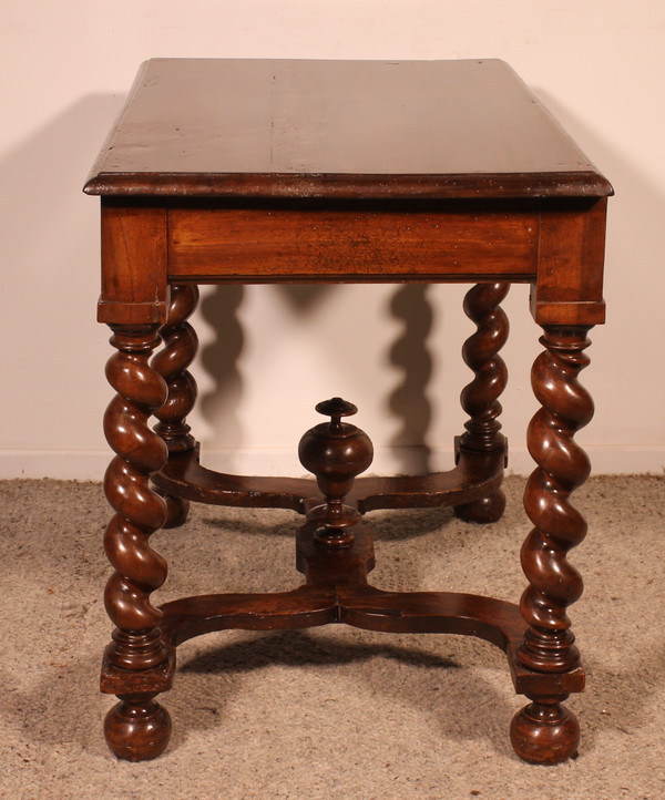 Louis XIII Table In Walnut -17th Century