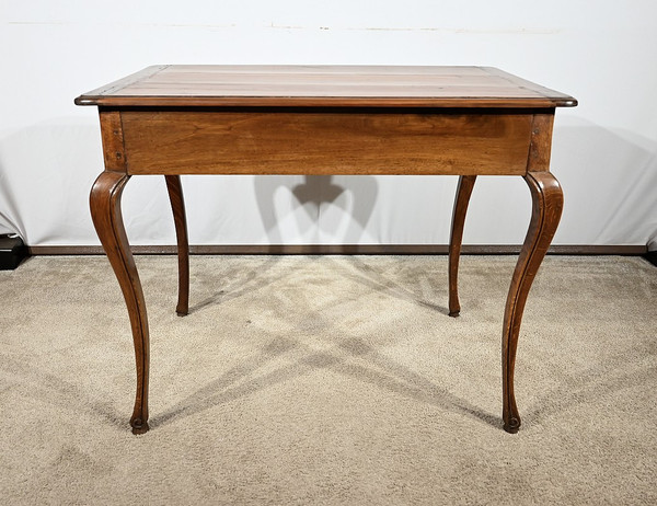 Cabaret table in cherry and oak, Louis XV - 18th century