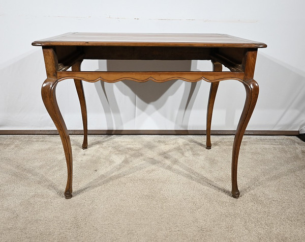 Cabaret table in cherry and oak, Louis XV - 18th century