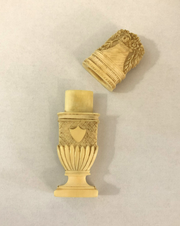 Antique needle case in carved ivory depicting a flower pot 18th - 19th century