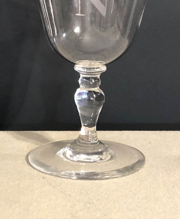 Ancien verre à pied en cristal du service impérial de NAPOLEON III monogrammé du N couronné