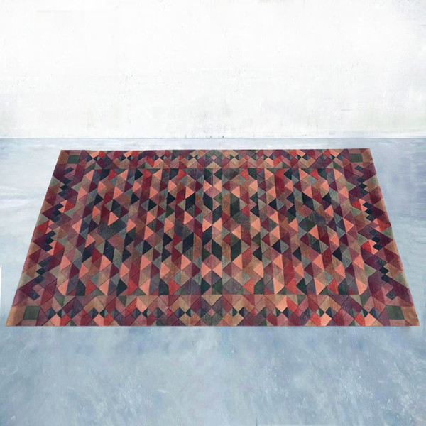 1980s Gorgeous Woolen Rug by Missoni for T&J Vestor Called "Luxor". Made in Italy