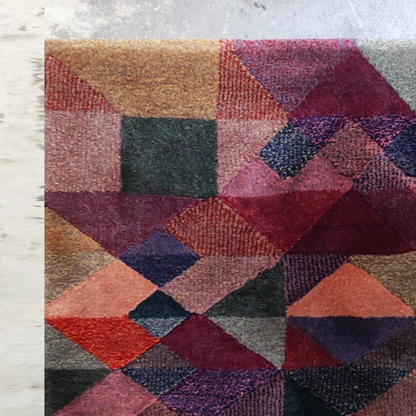 1980s Gorgeous Woolen Rug by Missoni for T&J Vestor Called "Luxor". Made in Italy