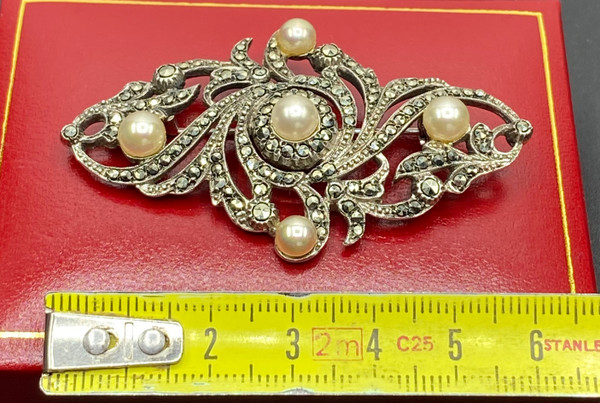 STERLING SILVER BROOCH