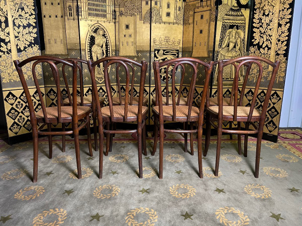 Suite Of 8 Thonet 56 Bistro Chairs