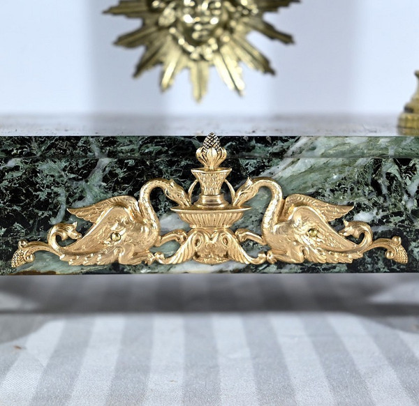 Important Regula and Marble Mantel Insert - Late 19th century