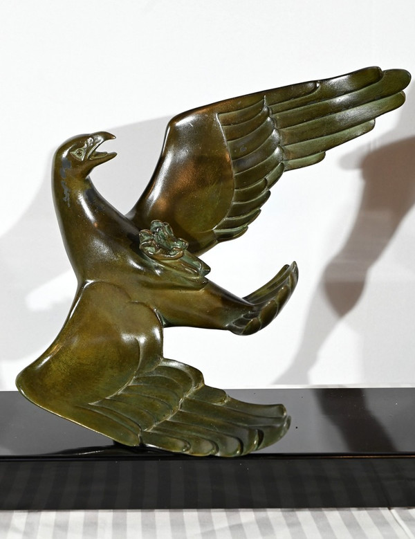 Bronzo "Caccia all'aquila", firmato J.de Roncourt, Art Déco - 1930