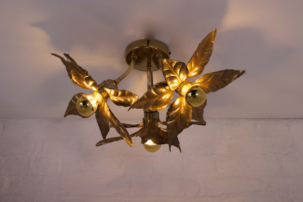 Willy Daro flower ceiling light.