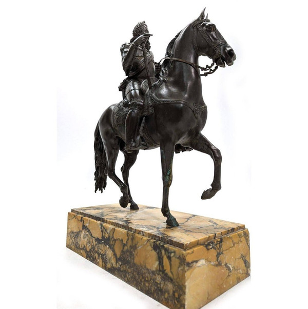 Statua equestre di Enrico IV a cavallo del XIX secolo