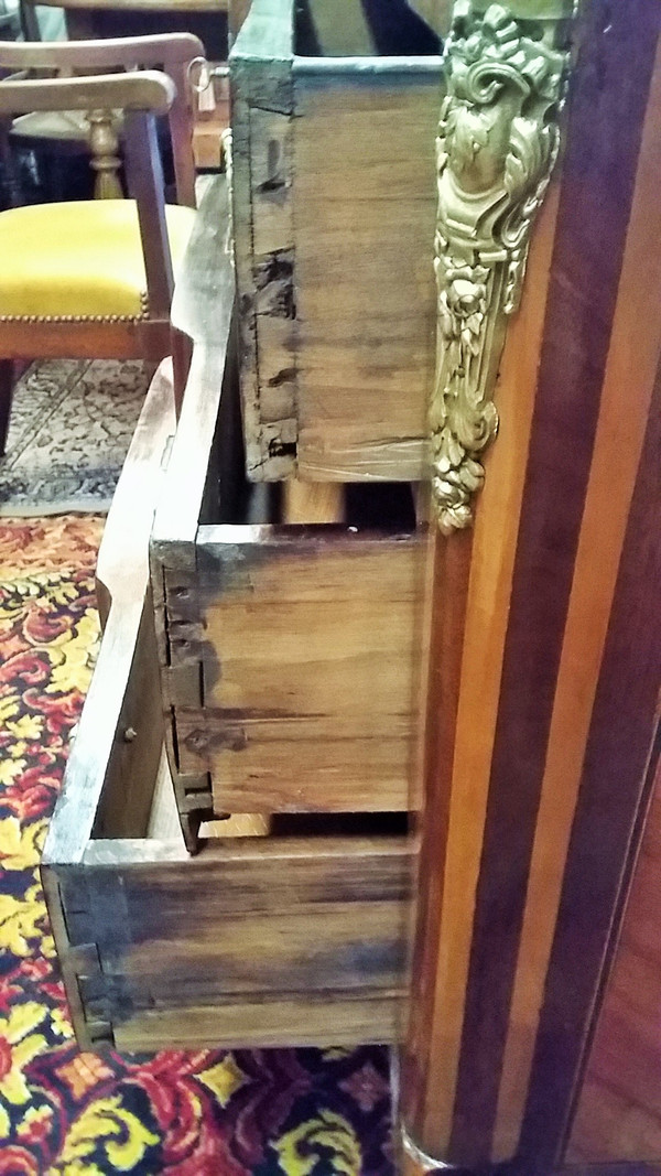 Transition Style Commode In Marquetry Mid 19th Century