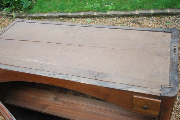 18th Century Oak Hunting Buffet