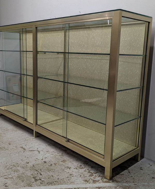 "large Collector's Showcase In Brushed Aluminum 1970 4 Sliding Doors