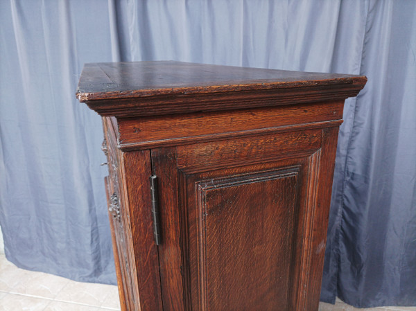 Renaissance sideboard in carved oak