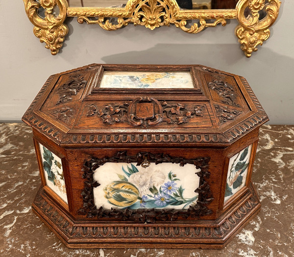 Viardot Frères Et Cie, Rare Carved Wooden Box Napoleon III Period Circa 1850