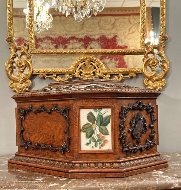 Viardot Frères Et Cie, Rare Carved Wooden Box Napoleon III Period Circa 1850