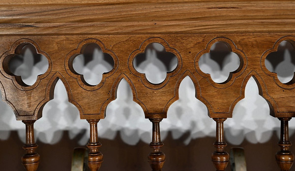 Rare Vestibule Chest in Walnut – Late 19th Century