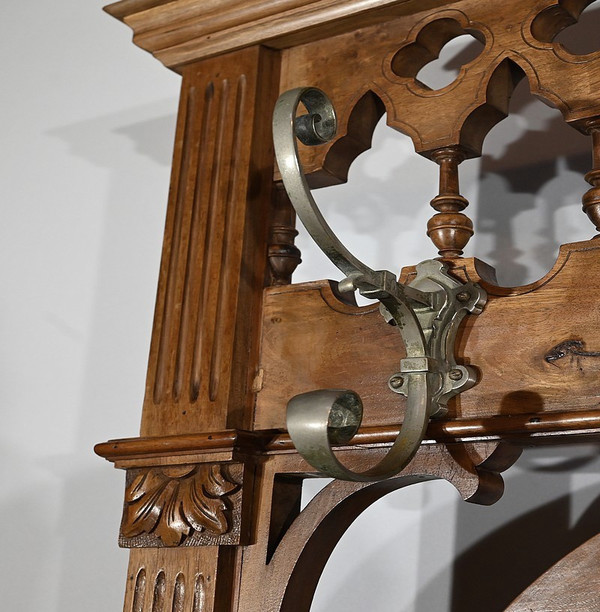 Rare Vestibule Chest in Walnut – Late 19th Century