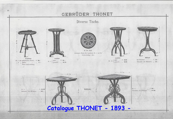 Table de lecture , Lese Tisch N°1 par Thonet - 1895 -Art nouveau