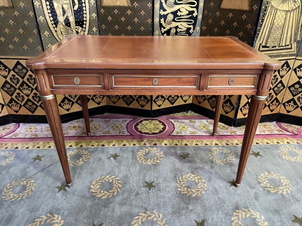 Louis XVI Style Flat Desk