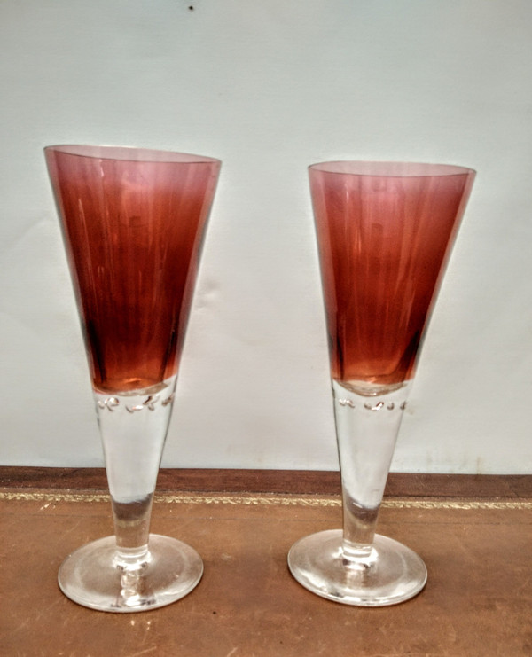 Pair of crystal vases.