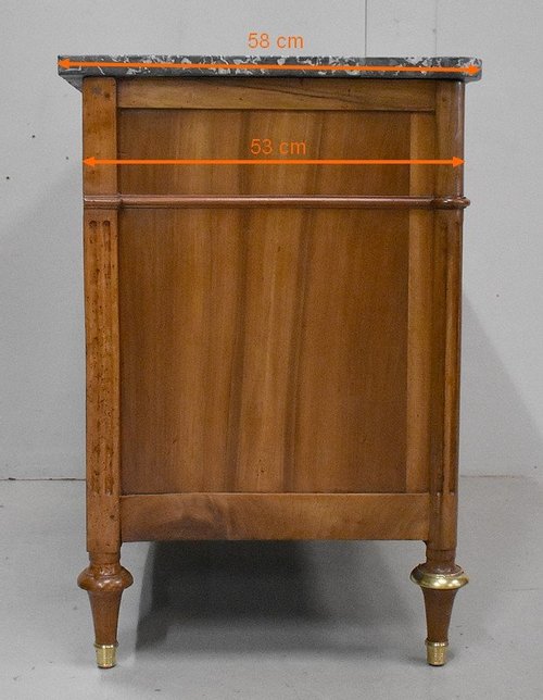 Commode en Noyer, époque Louis XVI – 2eme partie XVIIIe