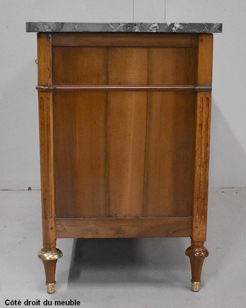 Commode en Noyer, époque Louis XVI – 2eme partie XVIIIe