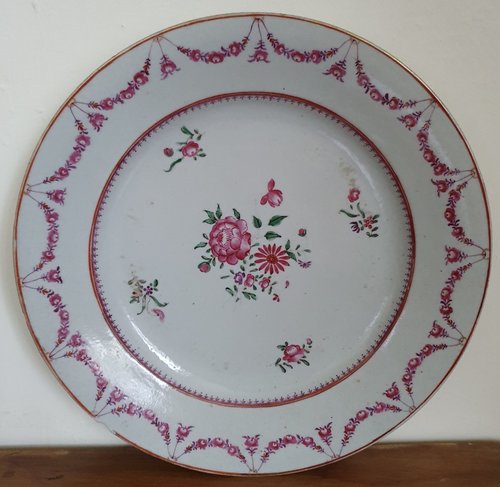 Chinese export porcelain plate from the late 18th /early 19th c