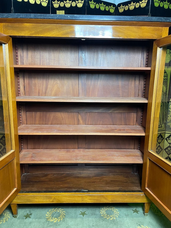 Bookcase - Display cabinet Louis XVI style