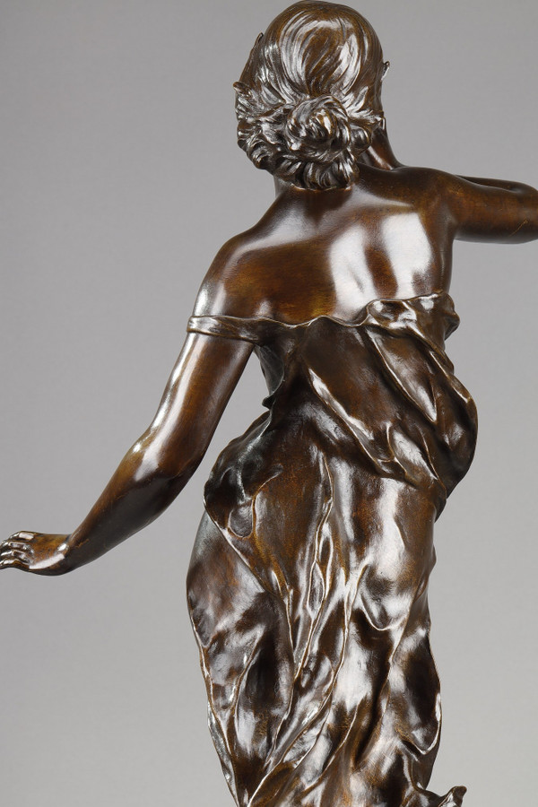 Bronze sculpture "La Renommée", signed Julien Causse 