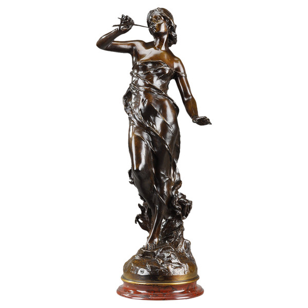 Bronze sculpture "La Renommée", signed Julien Causse 