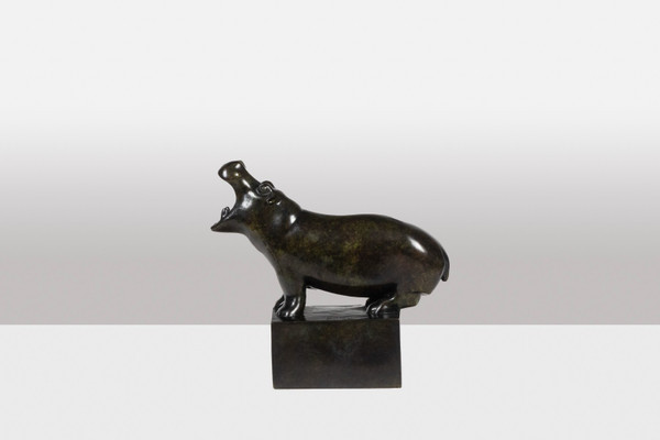 François Pompon. “Hippopotamus”, bronze, 2006 print.