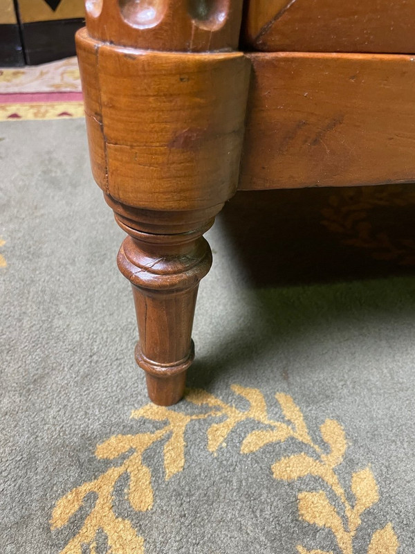 Louis XVI period chest of drawers