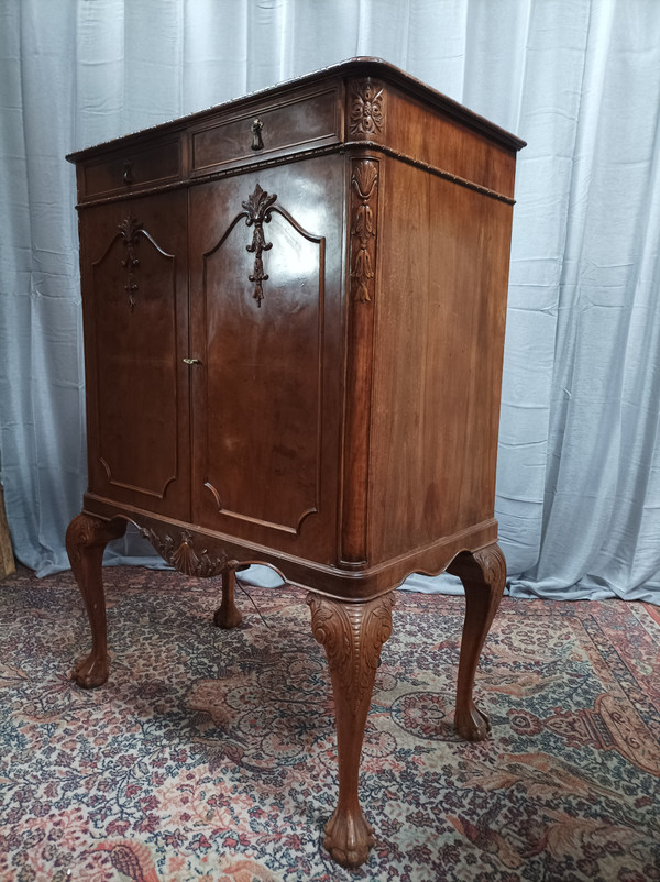 Chippendale mahogany bar cabinet Maison Jellinek Paris