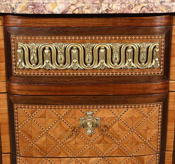 Rosewood and Amaranth chest of drawers, Louis XV / Louis XVI Transition style – Late 19th century