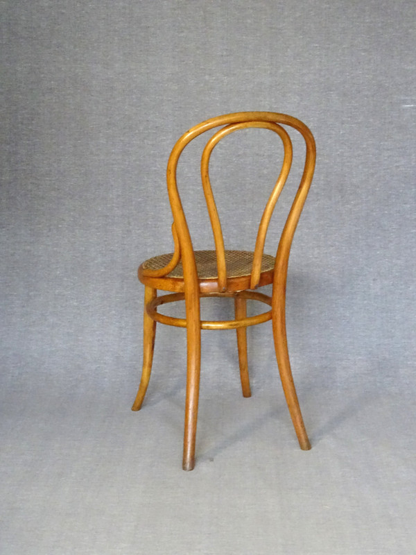 Chaise bistrot THONET N°18, vers 1875 cannage neuf