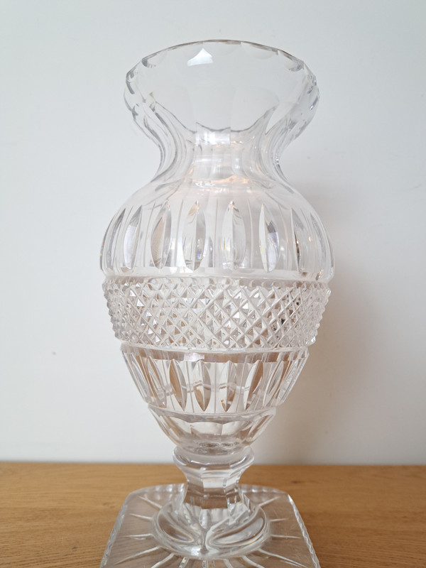 Baccarat Ou Saint Louis , Baluster Vase , Cut Crystal , Charles X , Early XX°.