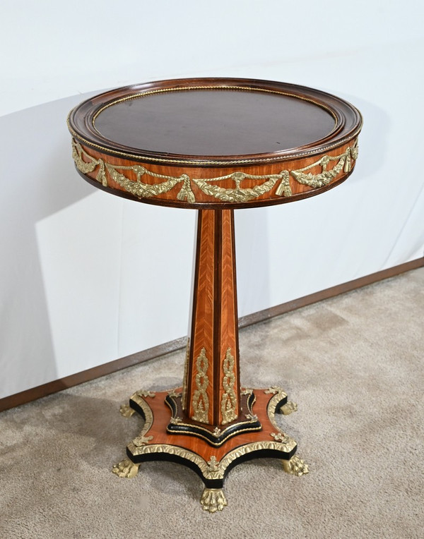 Precious Wood Pedestal table, Restoration style, Napoleon III period - Mid-19th century