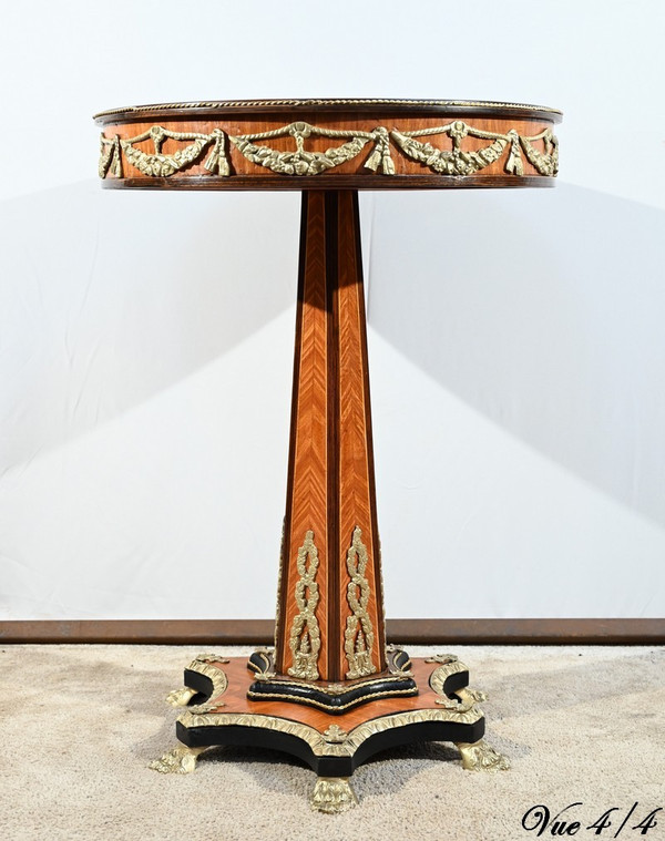 Precious Wood Pedestal table, Restoration style, Napoleon III period - Mid-19th century