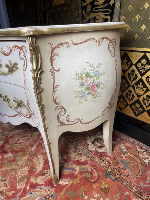 Louis XV Style Painted Wood Chest Of Drawers