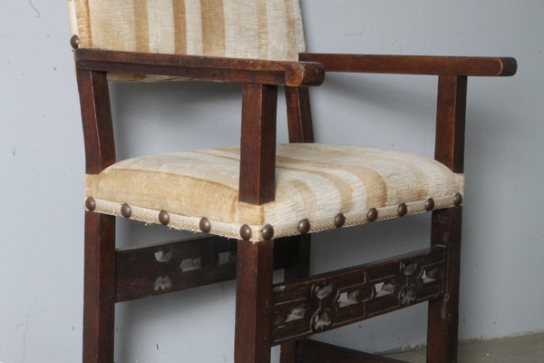 Fauteuil de réfectoire ancien en noyer du 18ème siècle. Ombrie XVIIIe siècle. Chaise