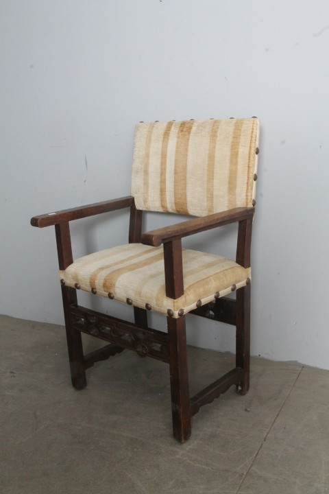 Fauteuil de réfectoire ancien en noyer du 18ème siècle. Ombrie XVIIIe siècle. Chaise