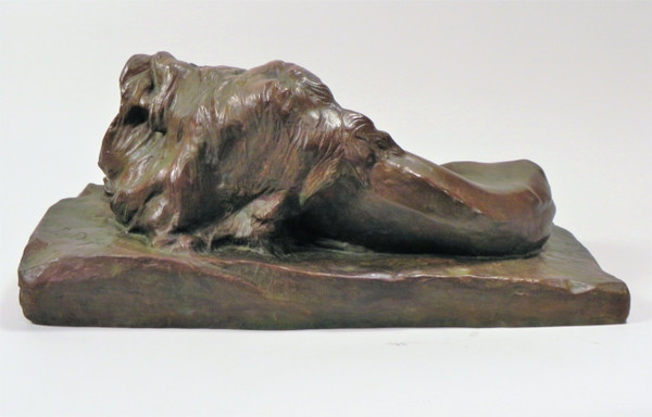 Josuë DUPON (1864-1935) Lion couché Bronze (vers 1908) 