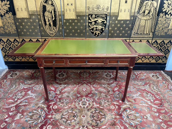 Bureau Plat De Style Louis XVI