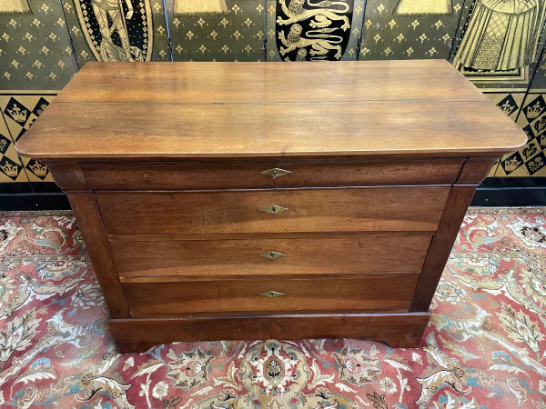 Commode époque Louis Philippe En Noyer Massif