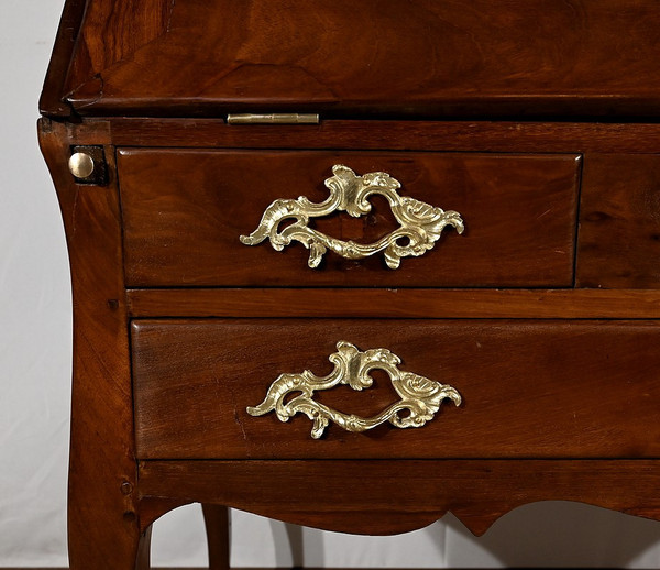 Small Port Desk in Cuban Mahogany, Louis XV – 18th Century