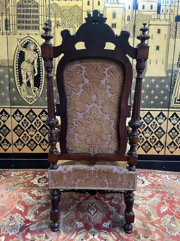 Fauteuil D’apparat De Style Renaissance