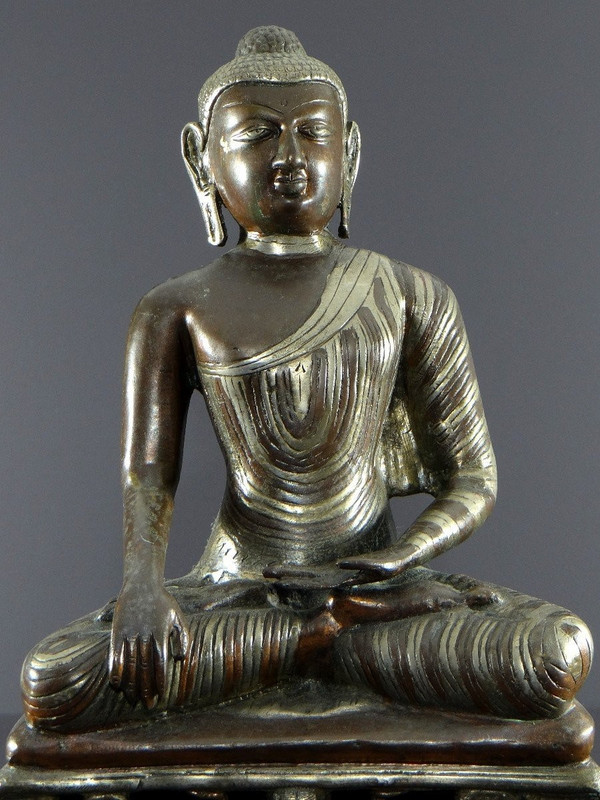 Burma, 1920s/1930s, Bronze Buddha Statue with Double Copper and Silver Patina.